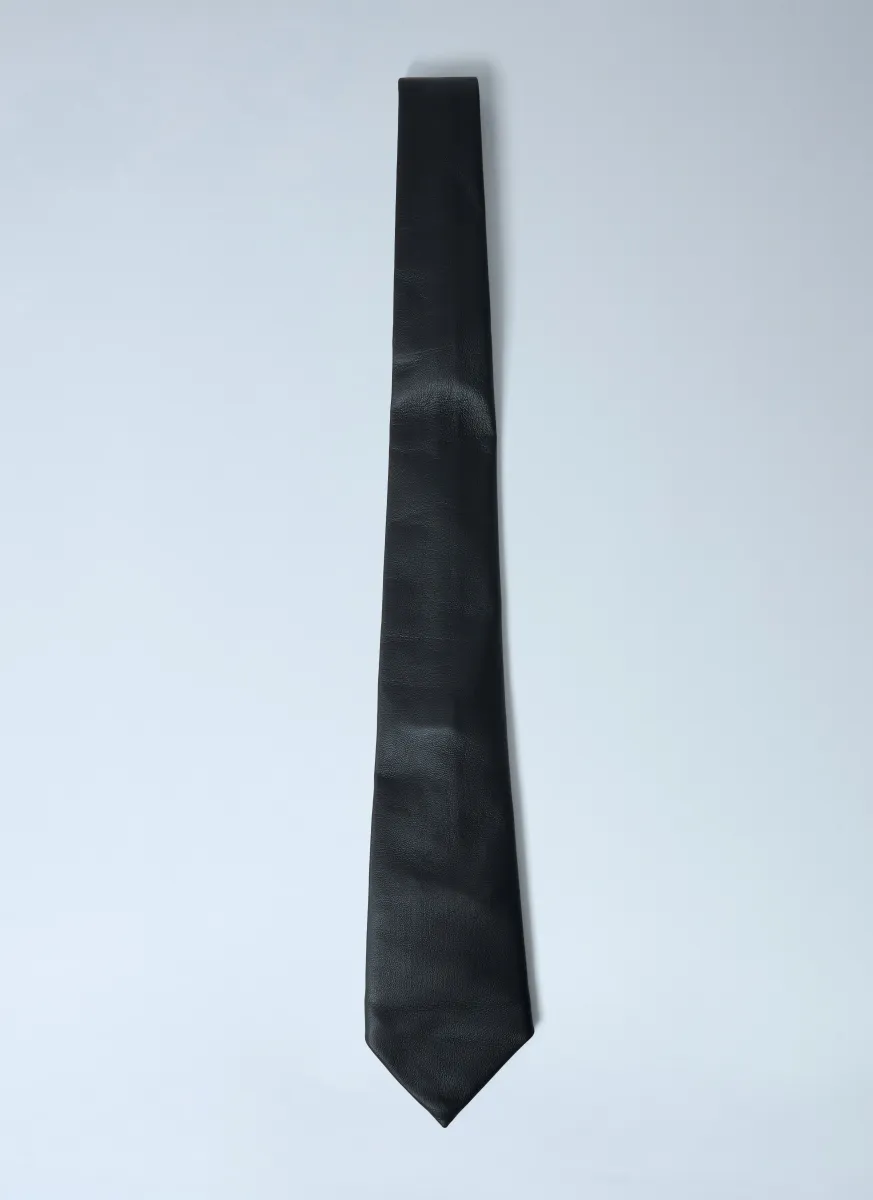 Smooth Leather Tie