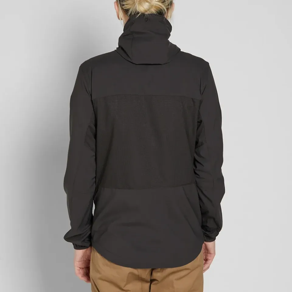 Abisko Hybrid Windbreaker