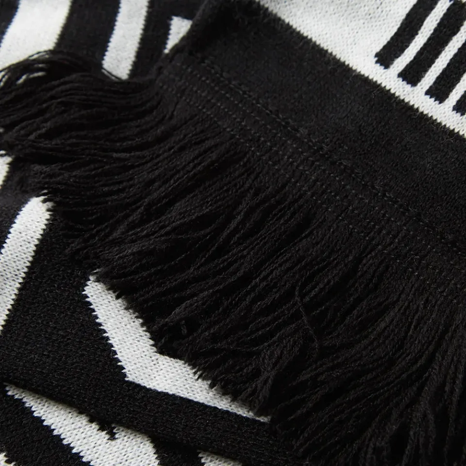 Knit Scarf