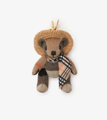 Thomas Bear Charm in Sand beige - Women, Wool