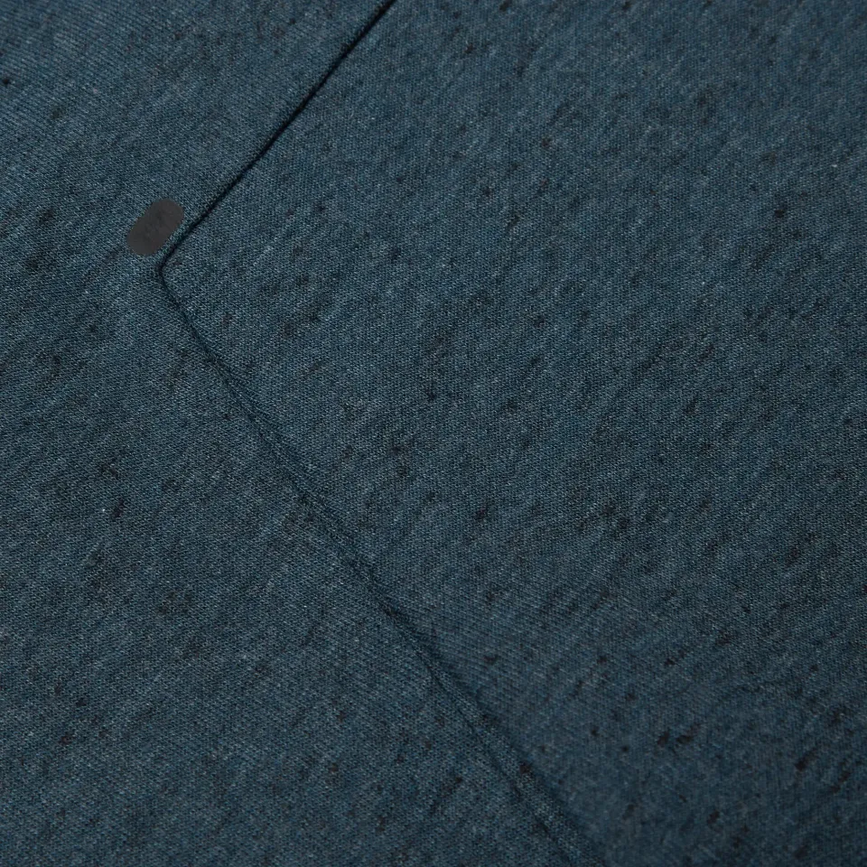 Tech Fleece Crew