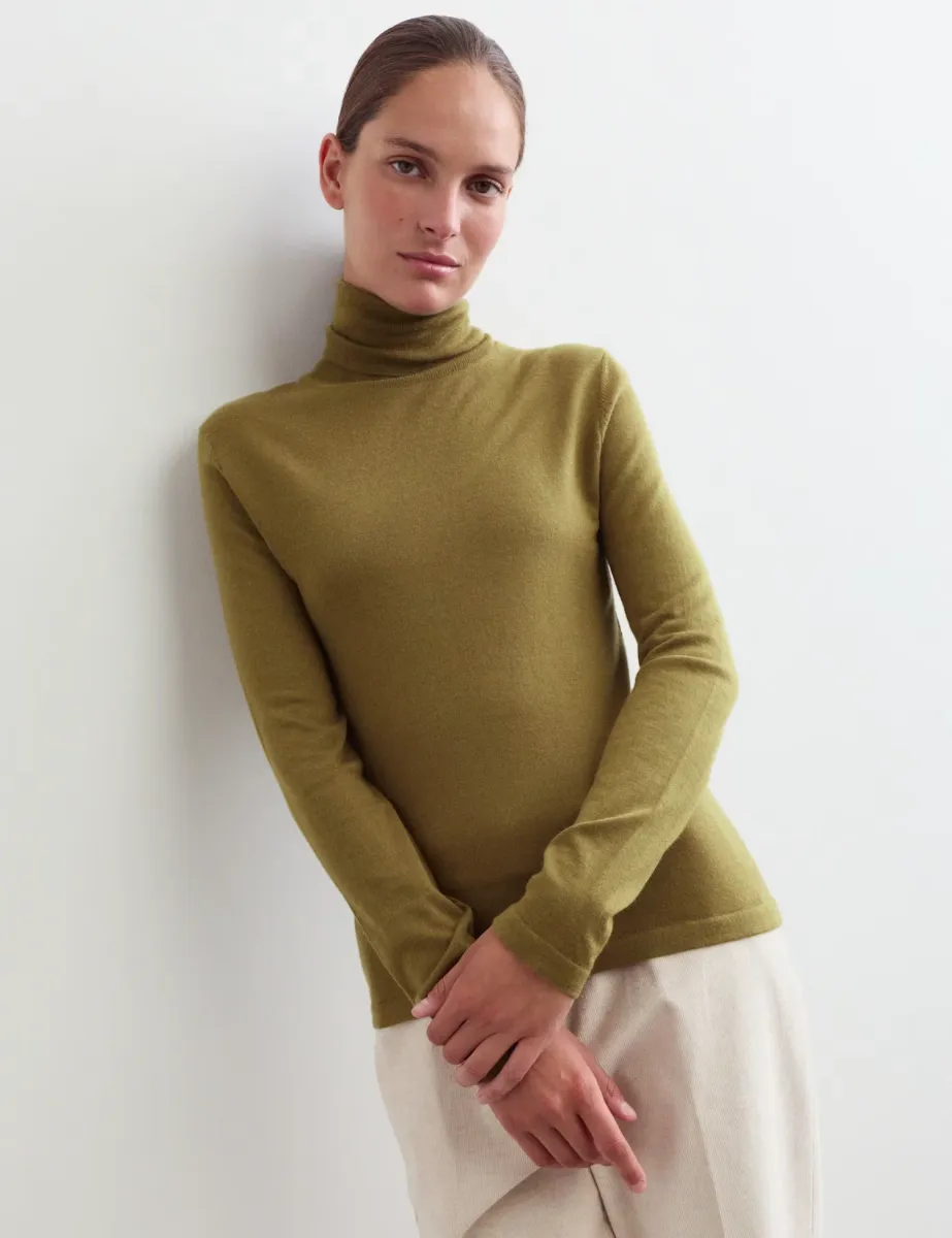 Wool with Cashmere Roll Neck Jumper Green