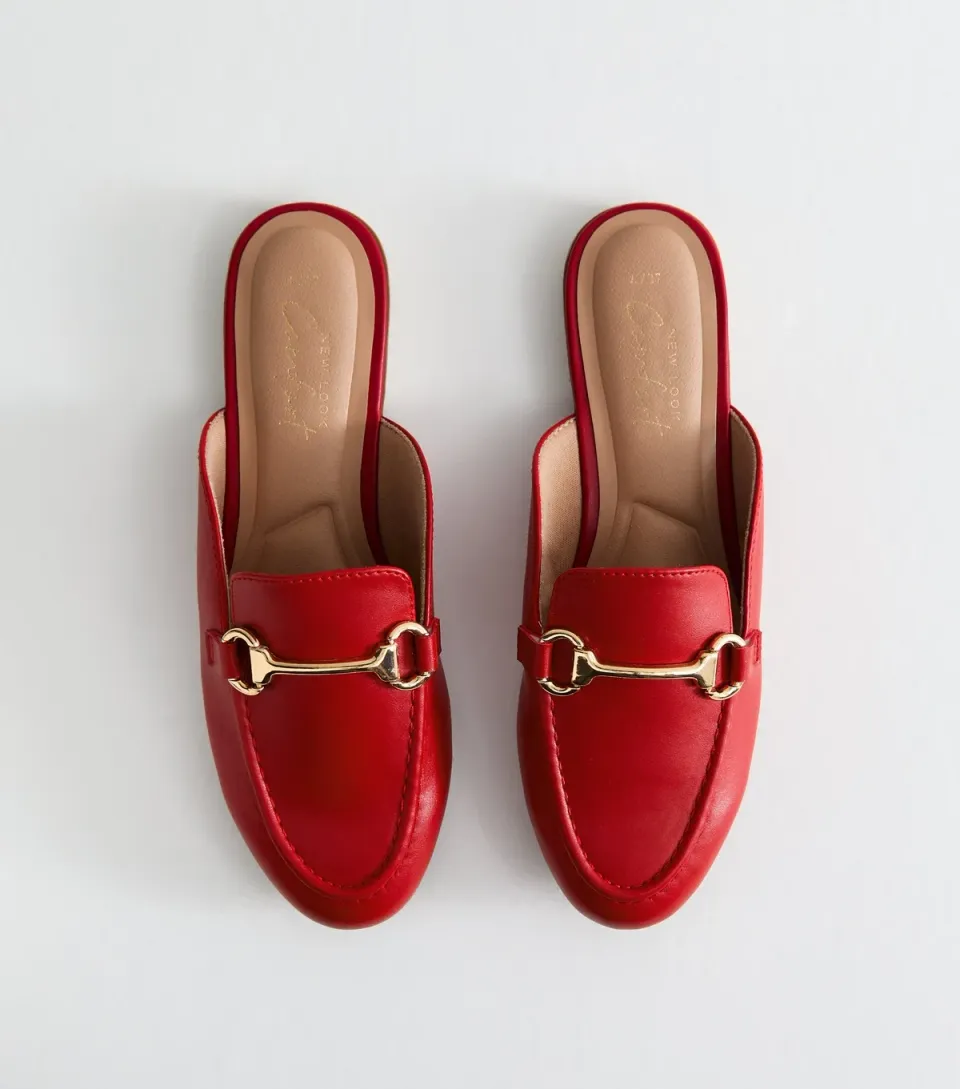 Women's Red Faux Leather Snaffle Detail Backless Loafers