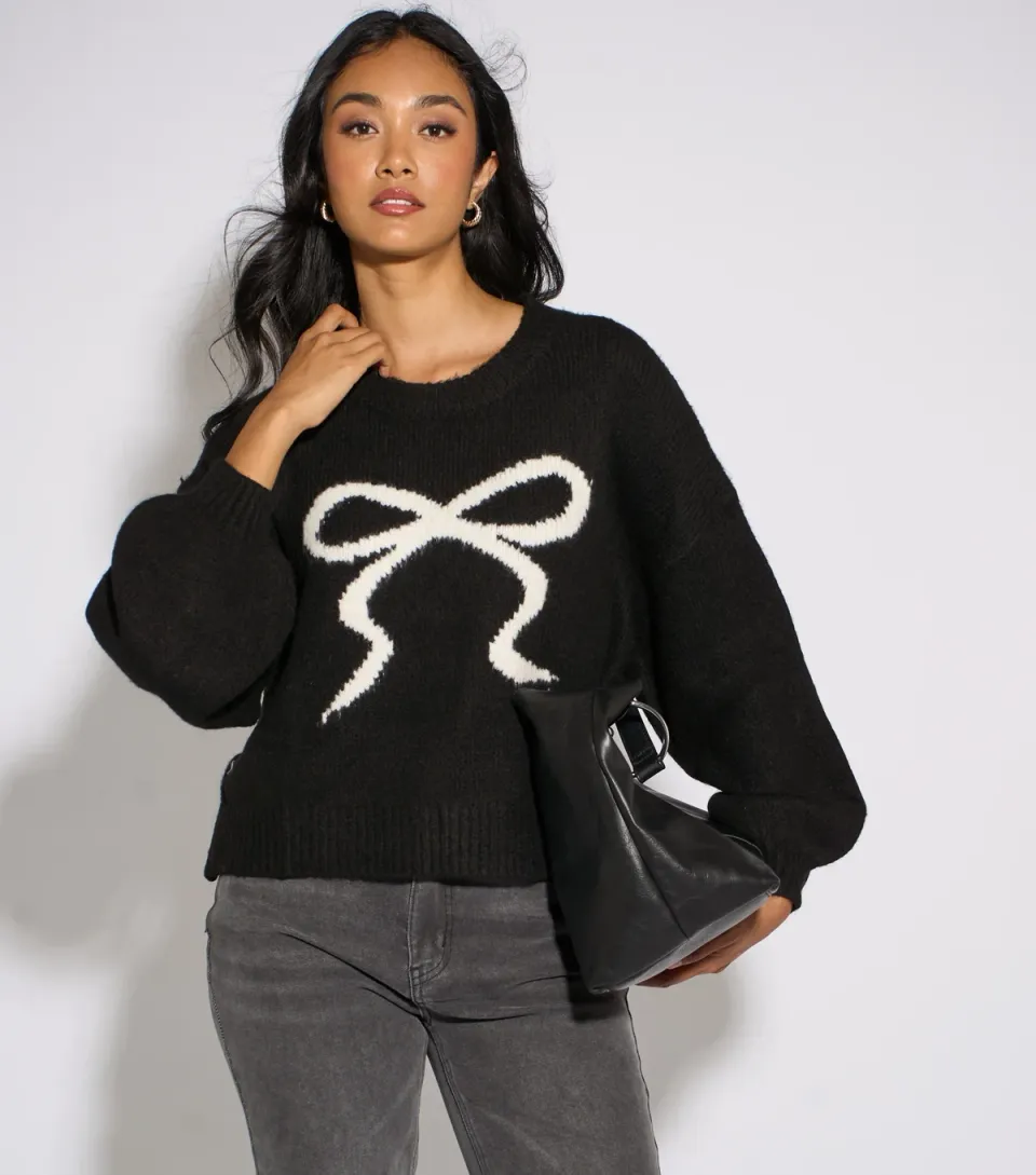 Women's Black Bow Pattern Knitted Jumper