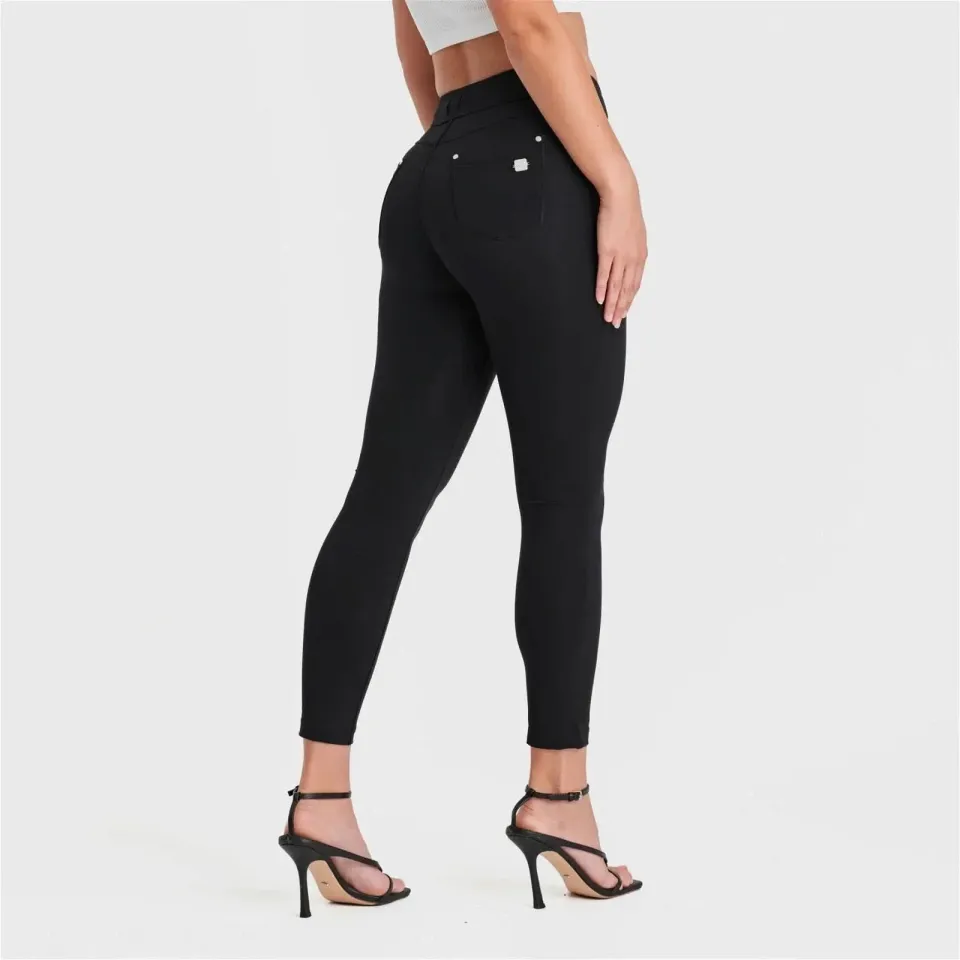 N.O.W. Diwo Pro - High Waisted - 7/8 Length - Black
