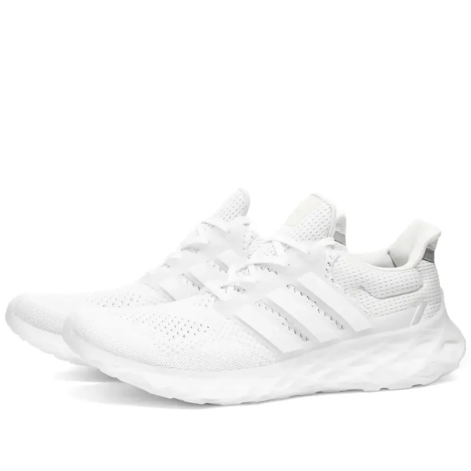 Ultraboost Web DNA