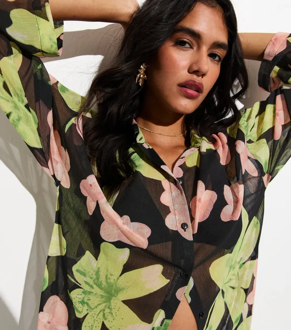 Women's Black Oversized Flower Print Beach Shirt