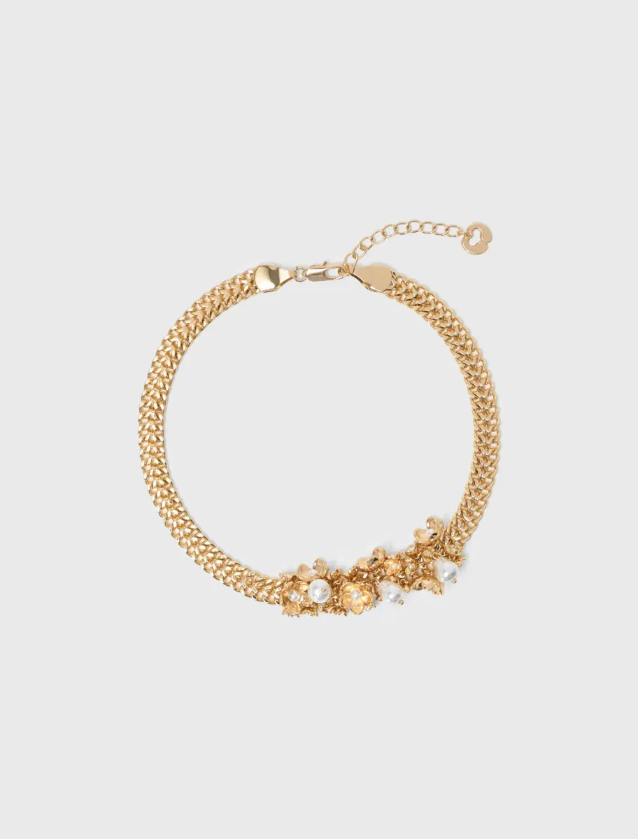 Asymmetric wide chain necklace