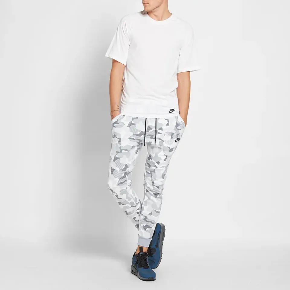 Tech Fleece Camo Jogger