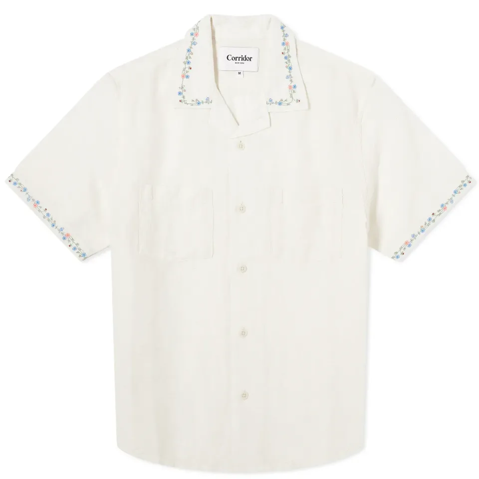 Spring Bouquet Short Sleeve Vacation Shirt