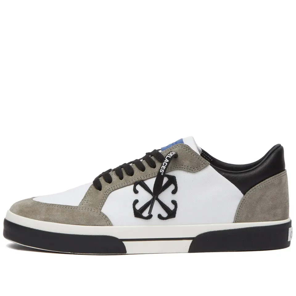 Vulcanzied Suede Sneaker