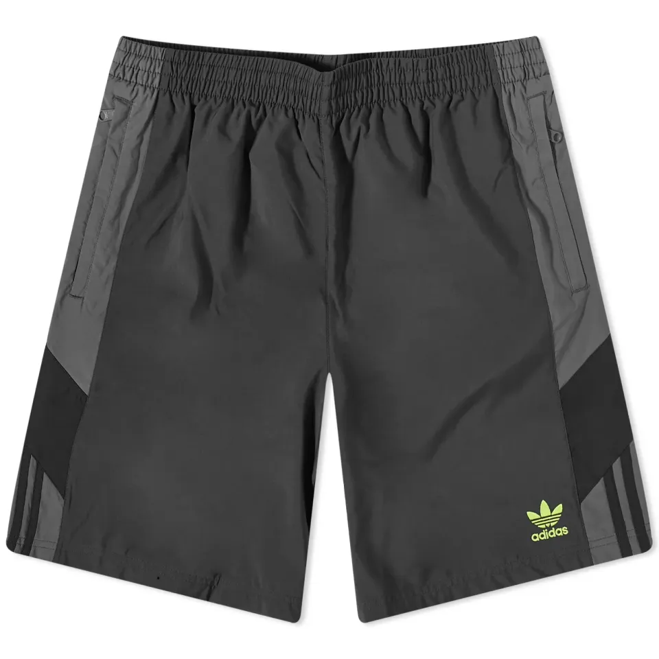 Rekive Shorts