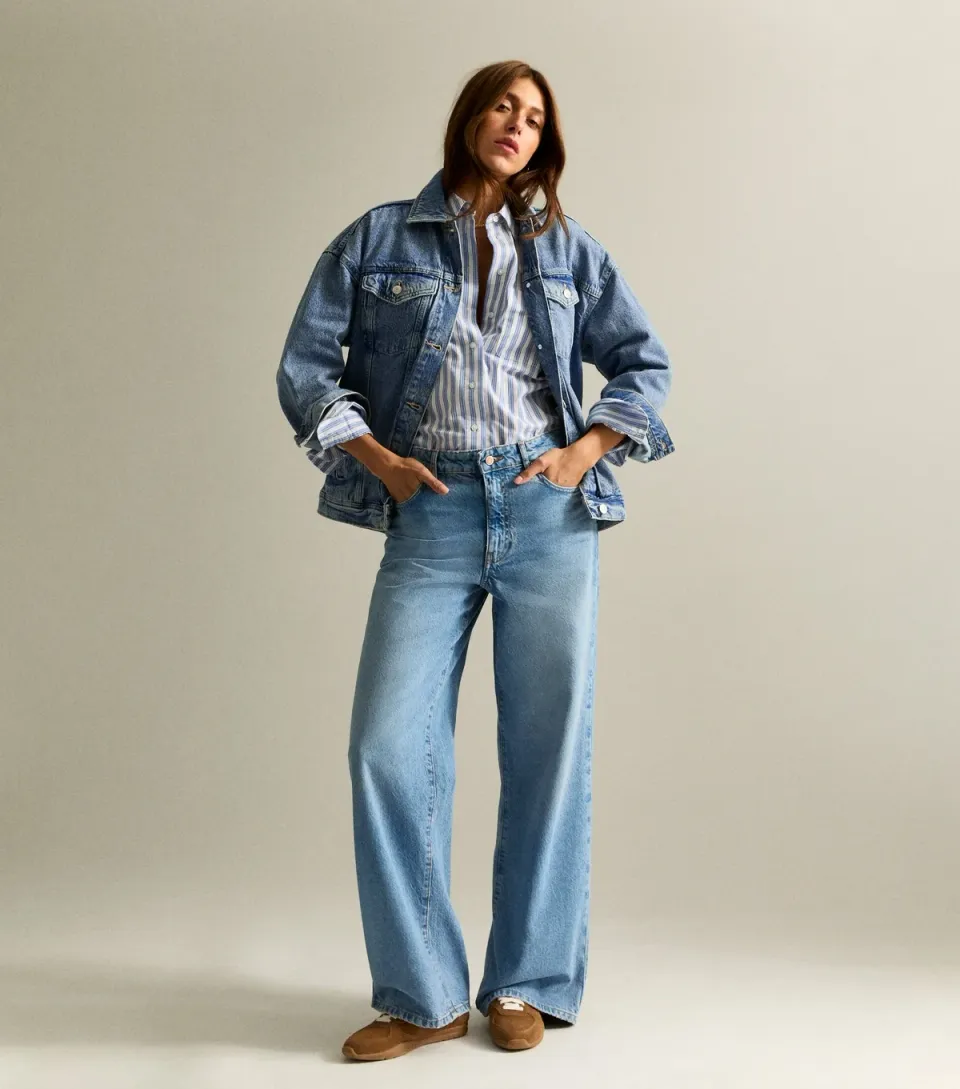 Women's Blue Mid-Rise Slouchy Wide Leg Jeans