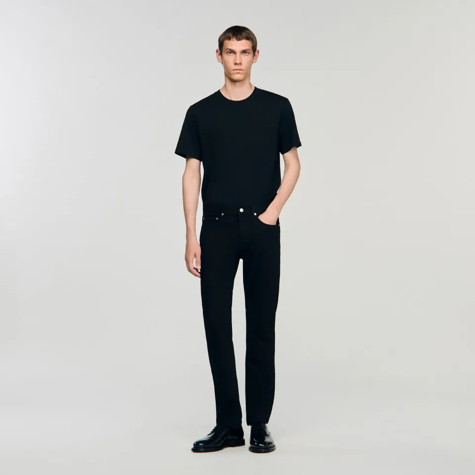 Slim-fit jeans