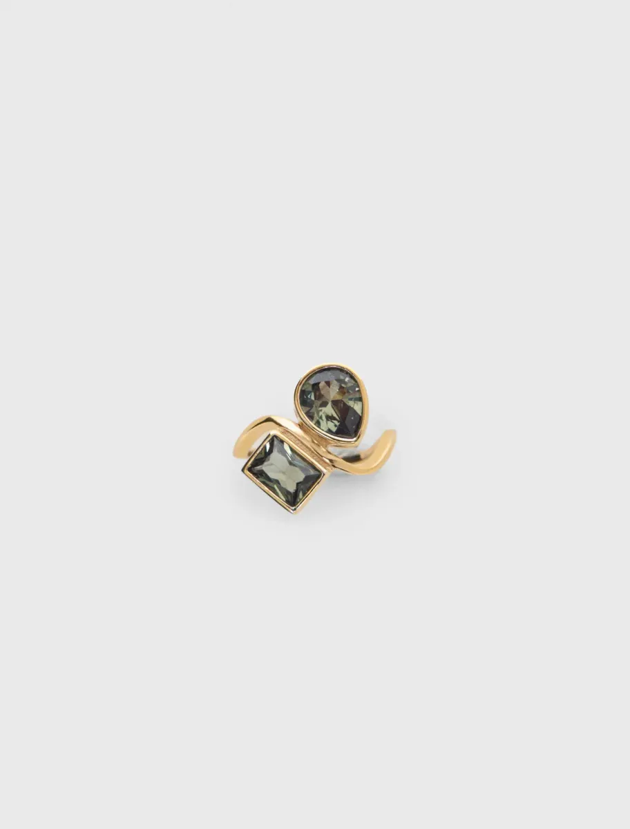 Asymmetrical ring with rhinestones