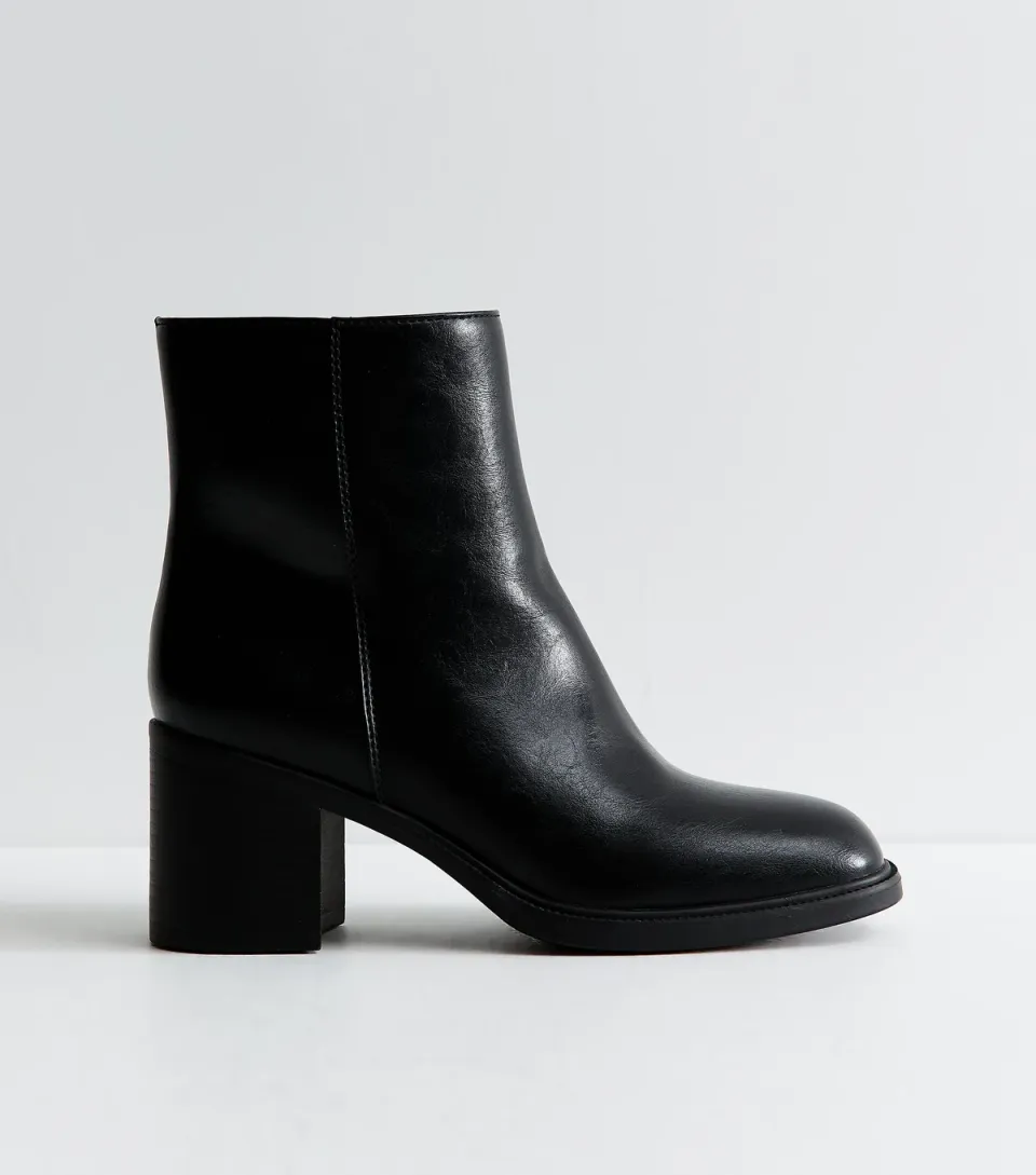 Women's Black Faux Leather Block Heel Square Toe Ankle Boots