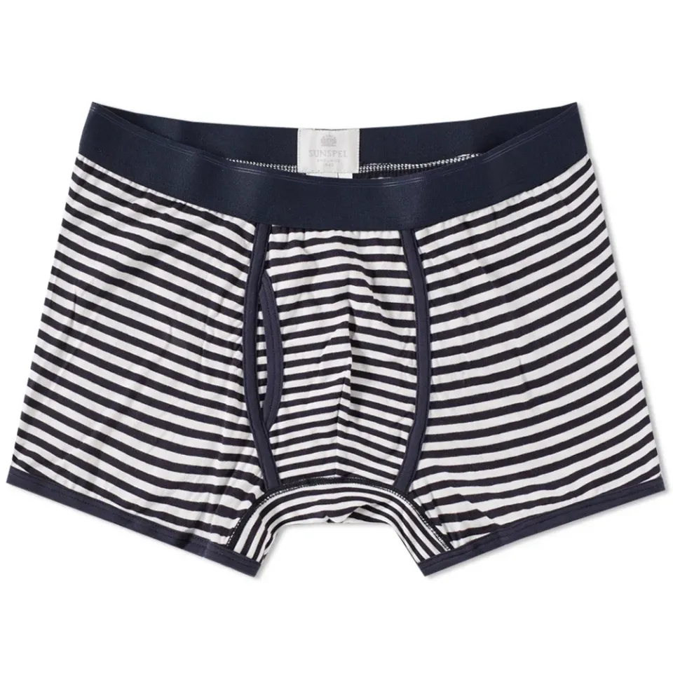 Q82 Low Waist Trunk