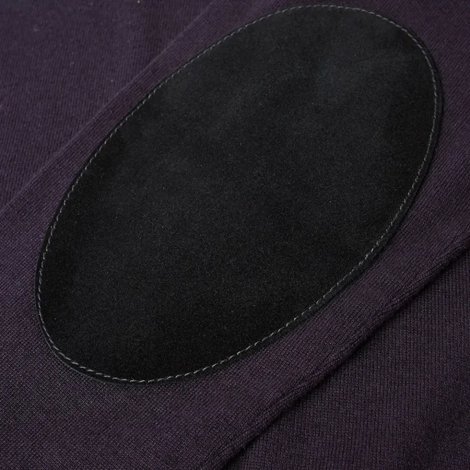 14 Classic Compass Crew Knit