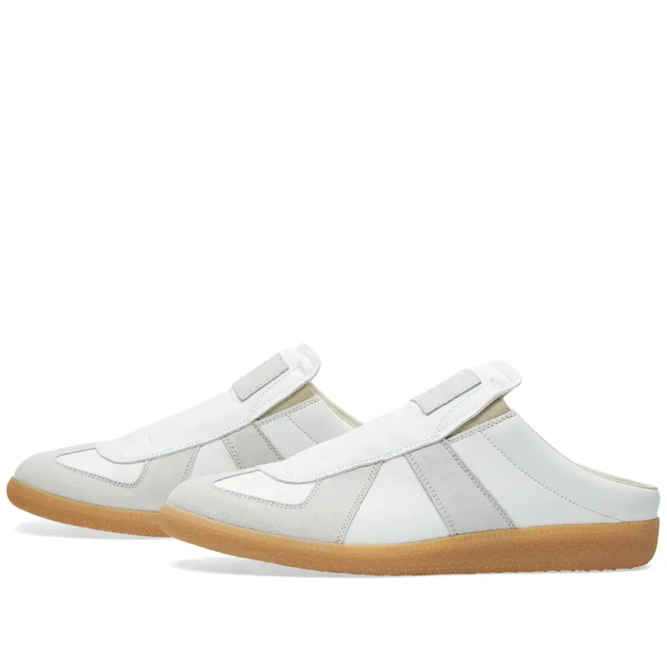 22 Replica Mule Low Sneaker