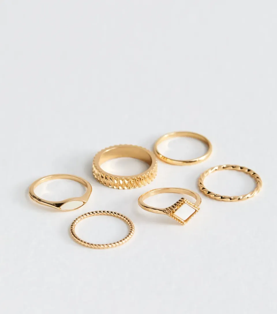 Pack of 6 Gold Tone Rings