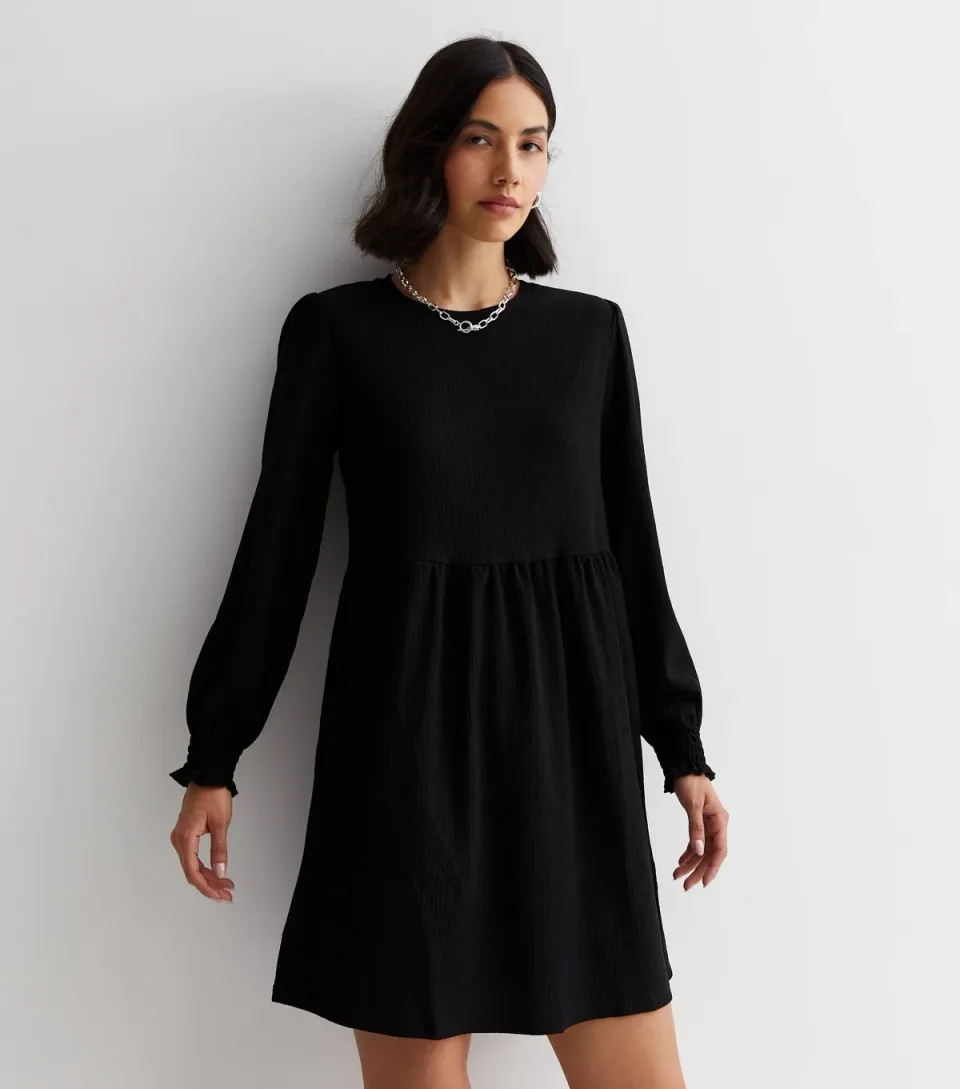Women's Black Crinkle Long Sleeve Mini Smock Dress
