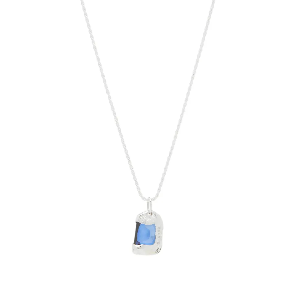 The Rose Pendant Necklace