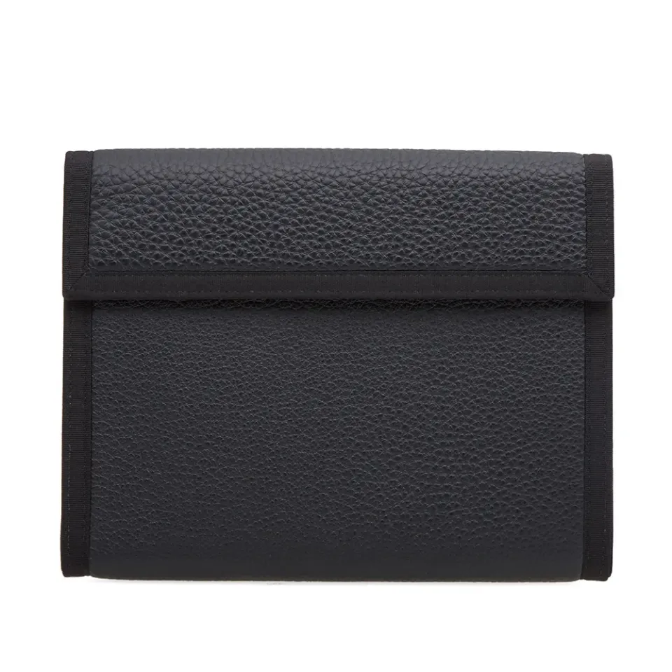 11 Grain Leather Pouch