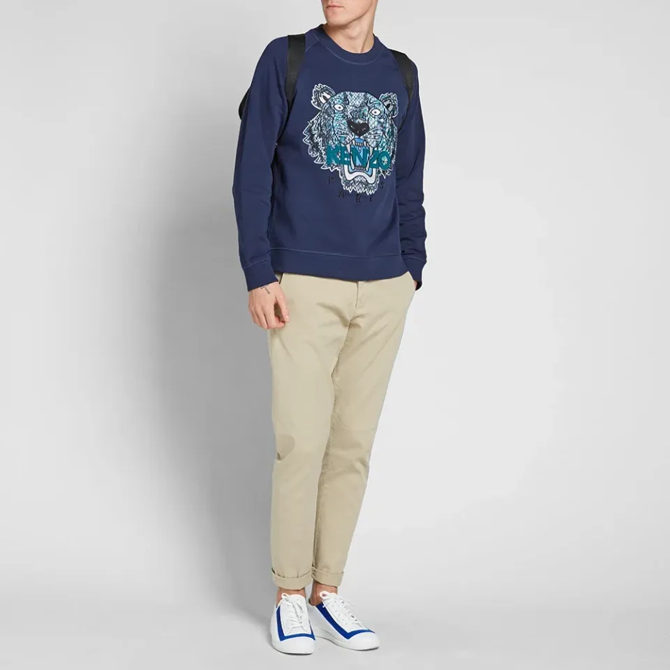 Silk Face Tiger Crew Sweat