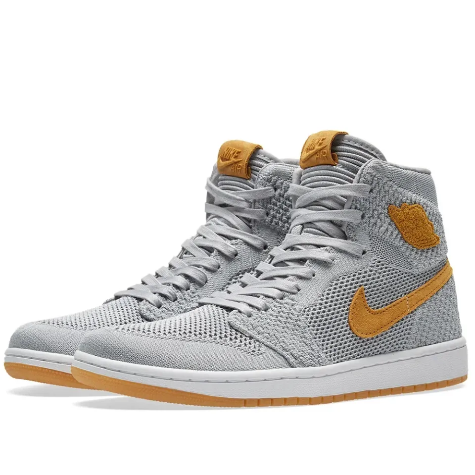 Air Jordan 1 Retro High Flyknit