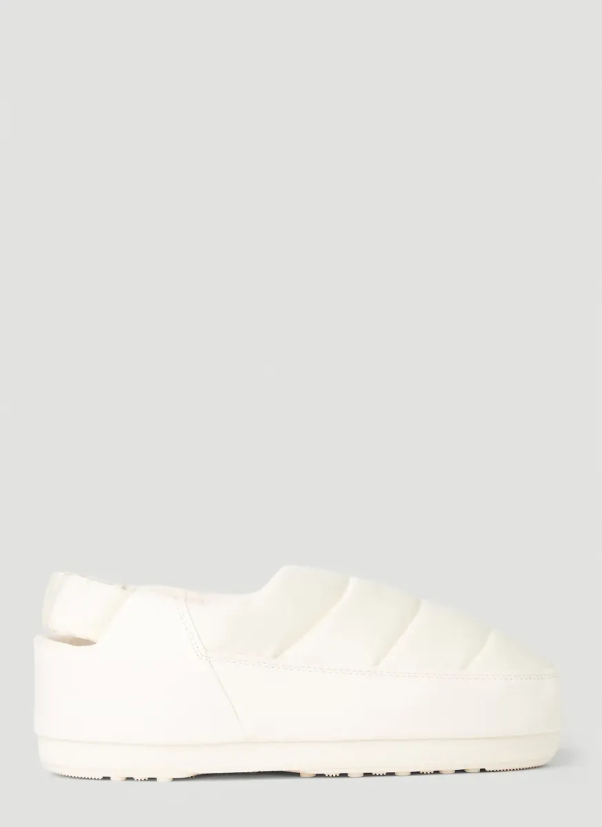 Evolution Flat Shoes