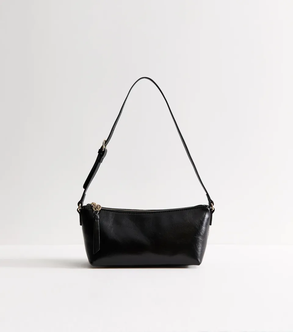 Black Faux Leather Crocodile Embossed Baguette Shoulder Bag