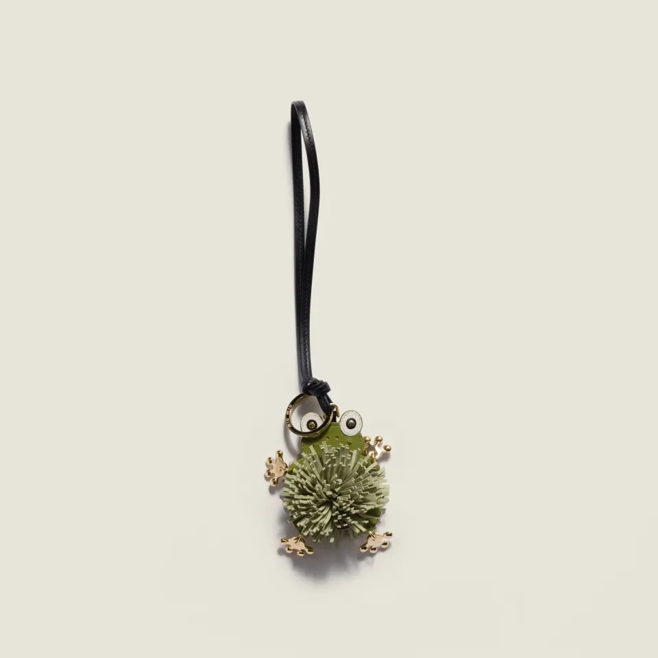 Leather key ring trick
