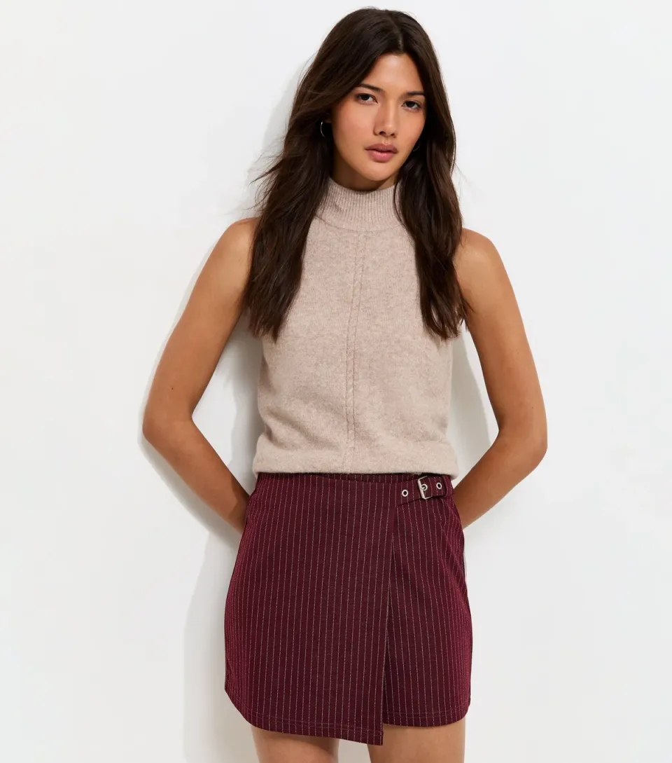Women's Red Woven Pinstripe Buckle Detail Skort