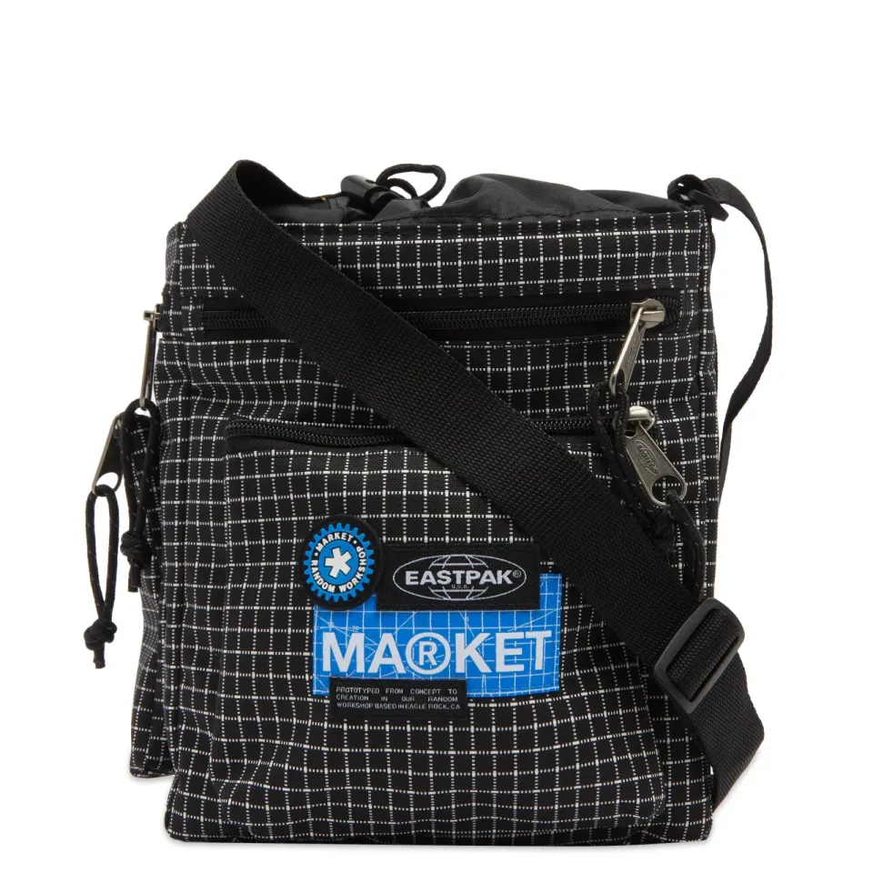 x Market Triangler Bag