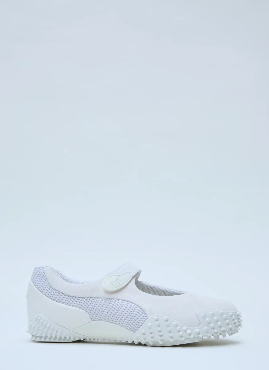 Mostro Fey Sneakers
