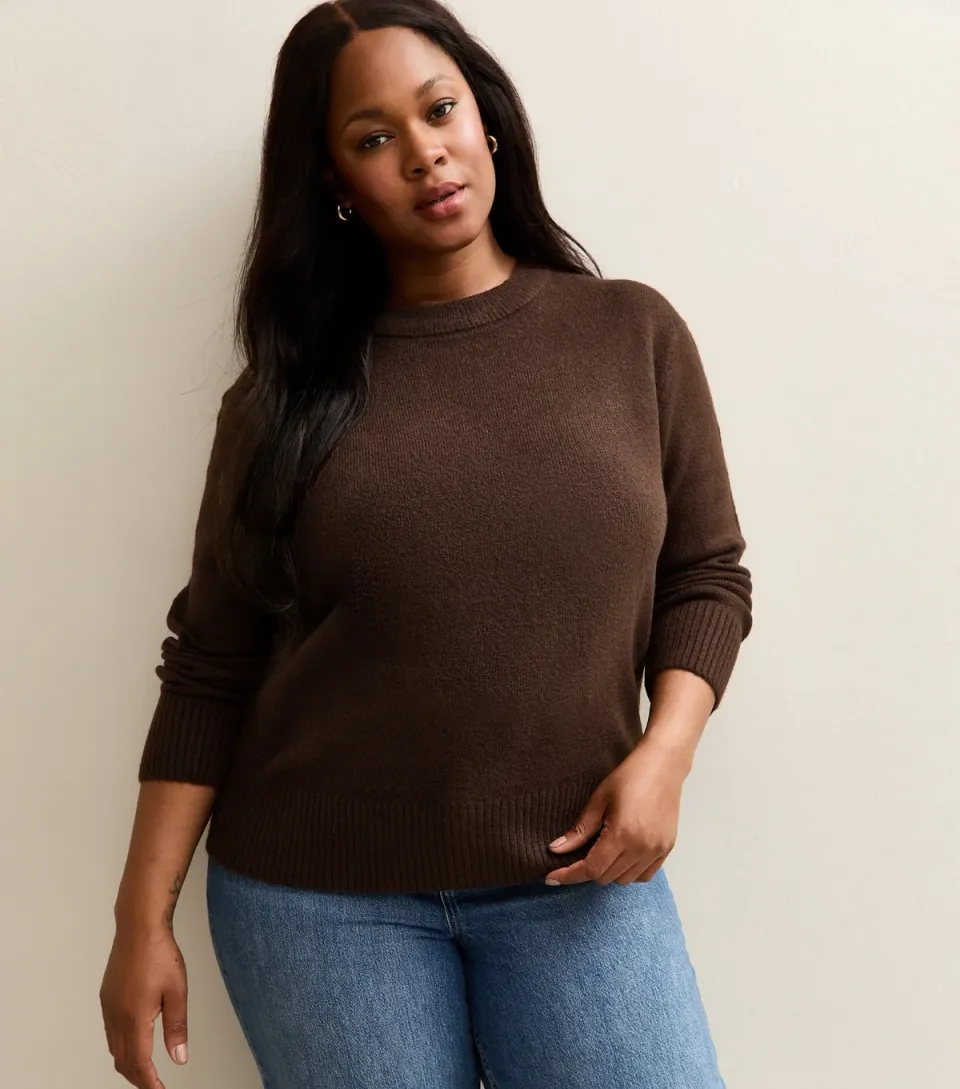 Women's Plus Size Brown Crew Neck Jumper Curves