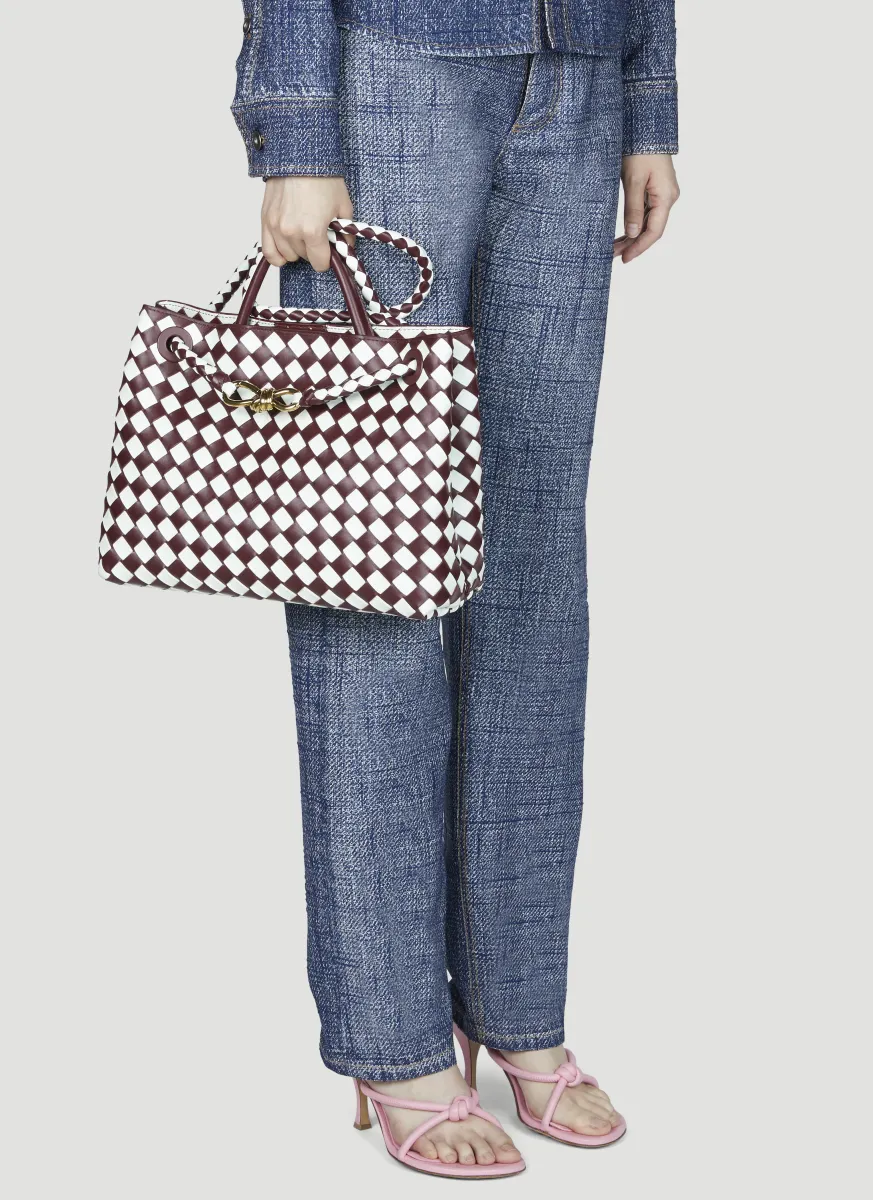 Medium Andiamo Handbag