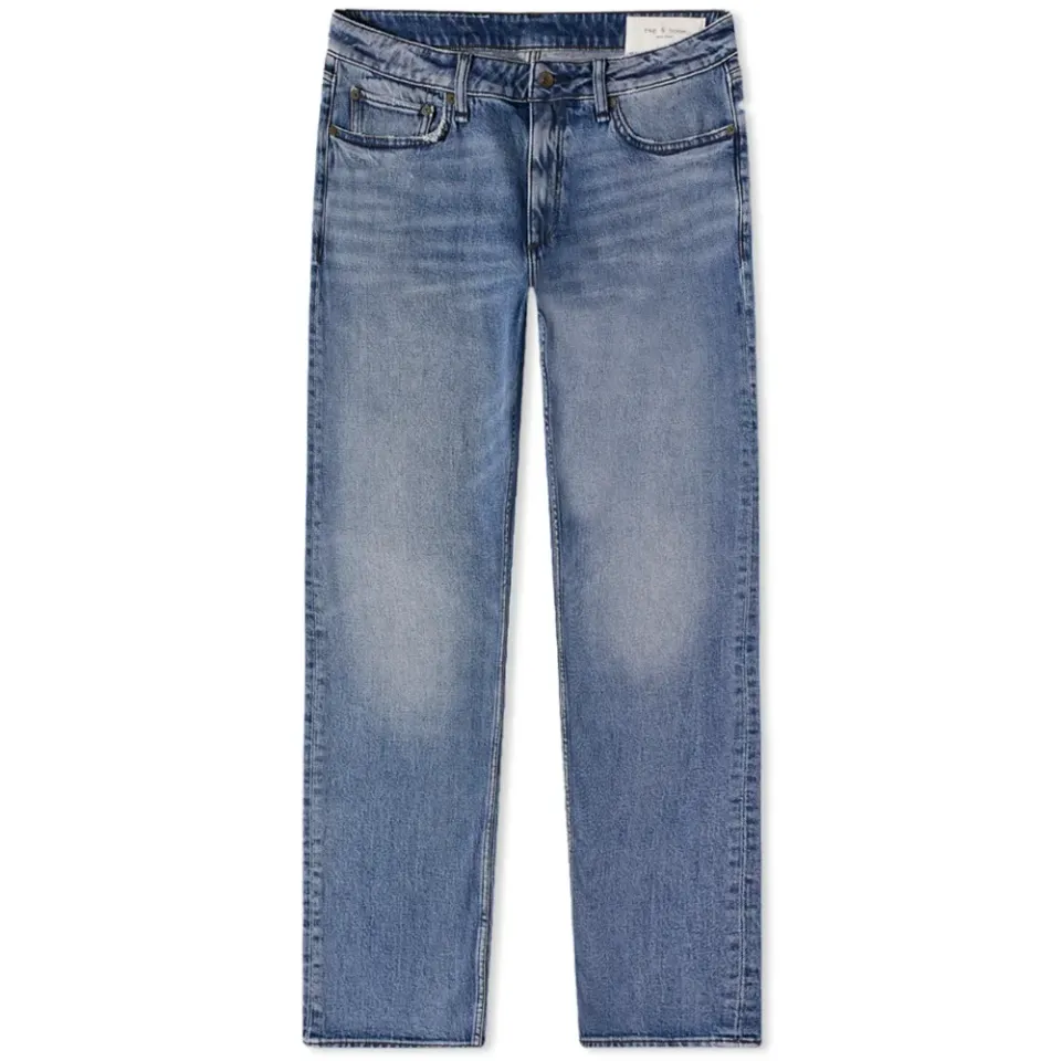 Fit 3 Authentic Jeans