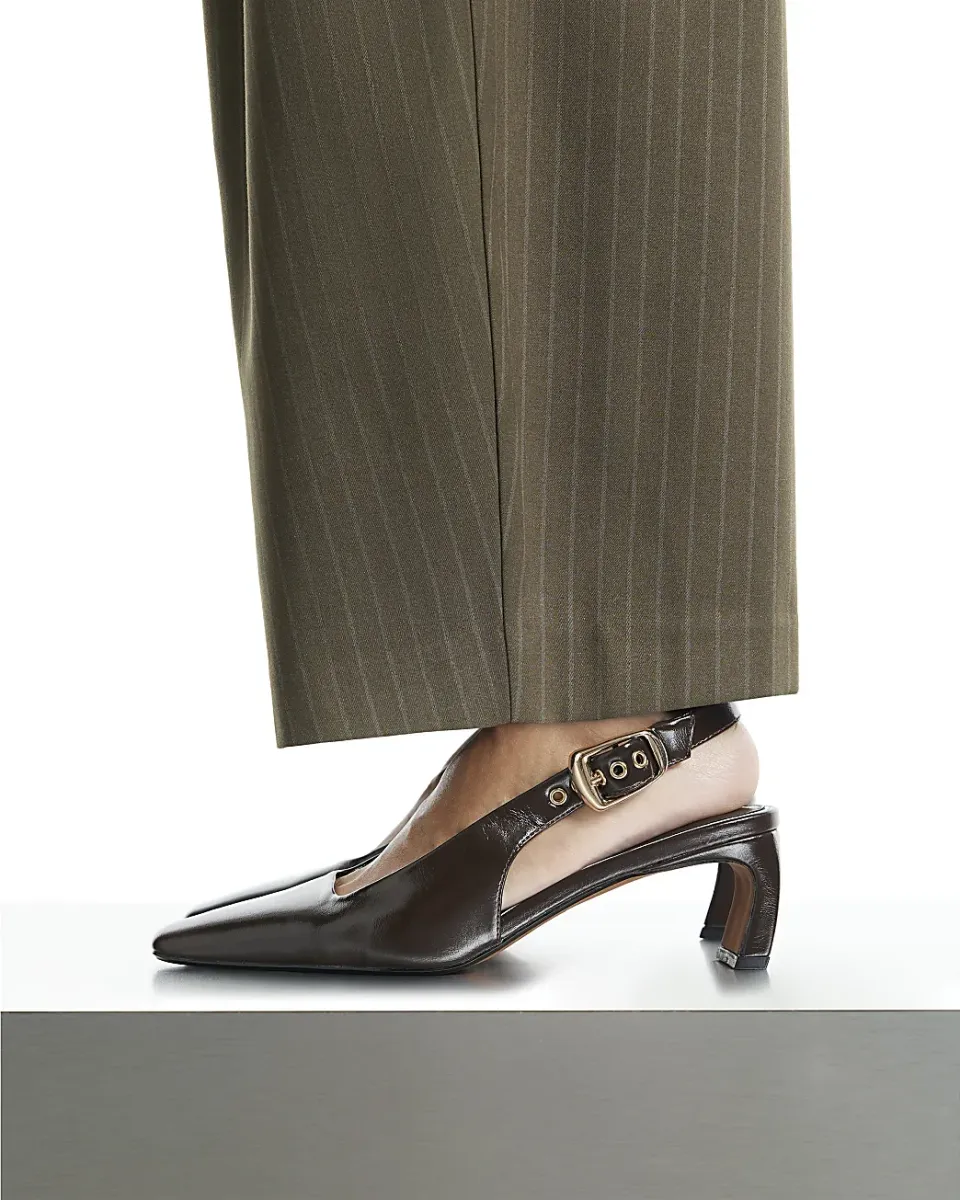 Low Chisel Toe Slingback Court Heels