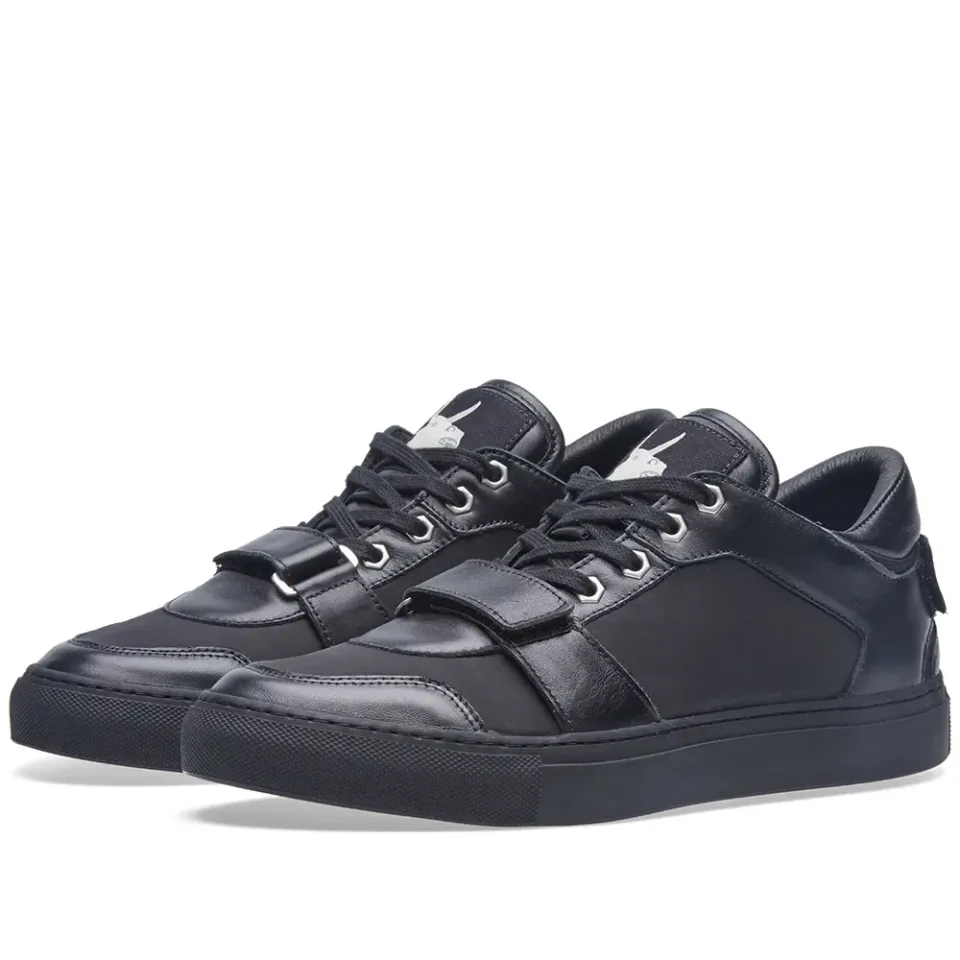 x Travis Scott Low Top Sneaker