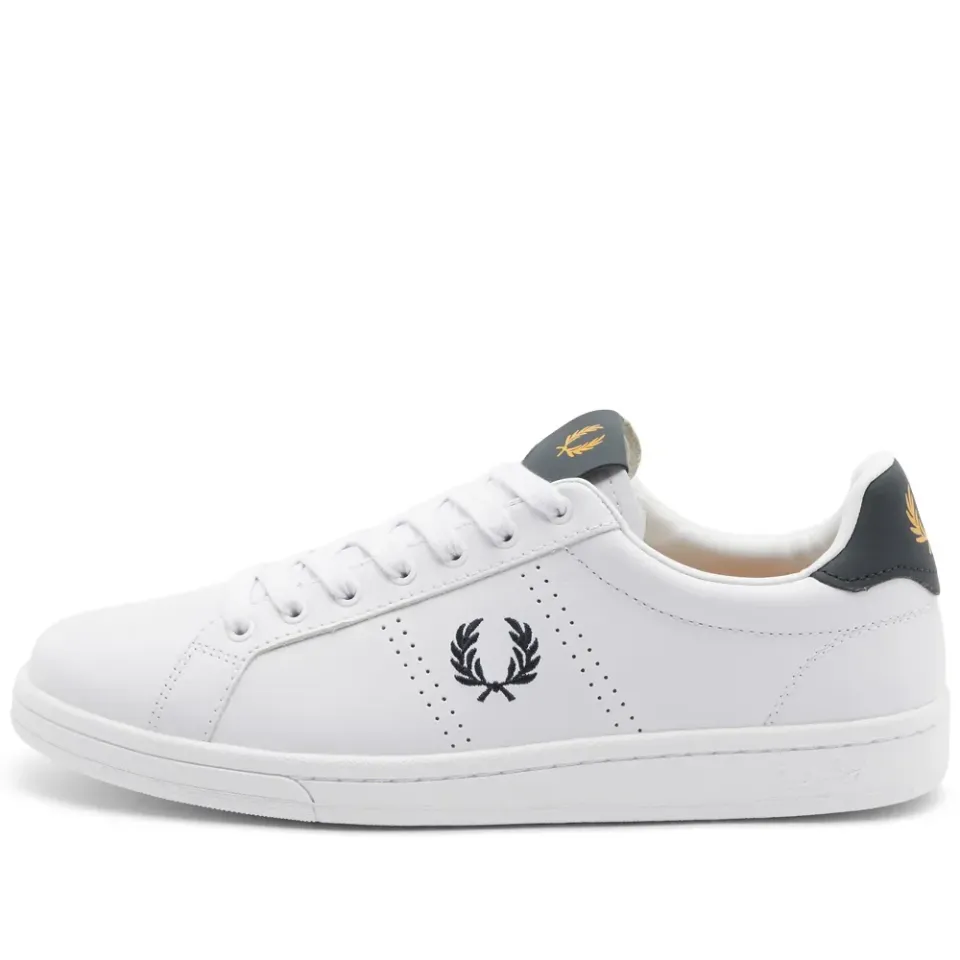 B721 Leather Sneaker