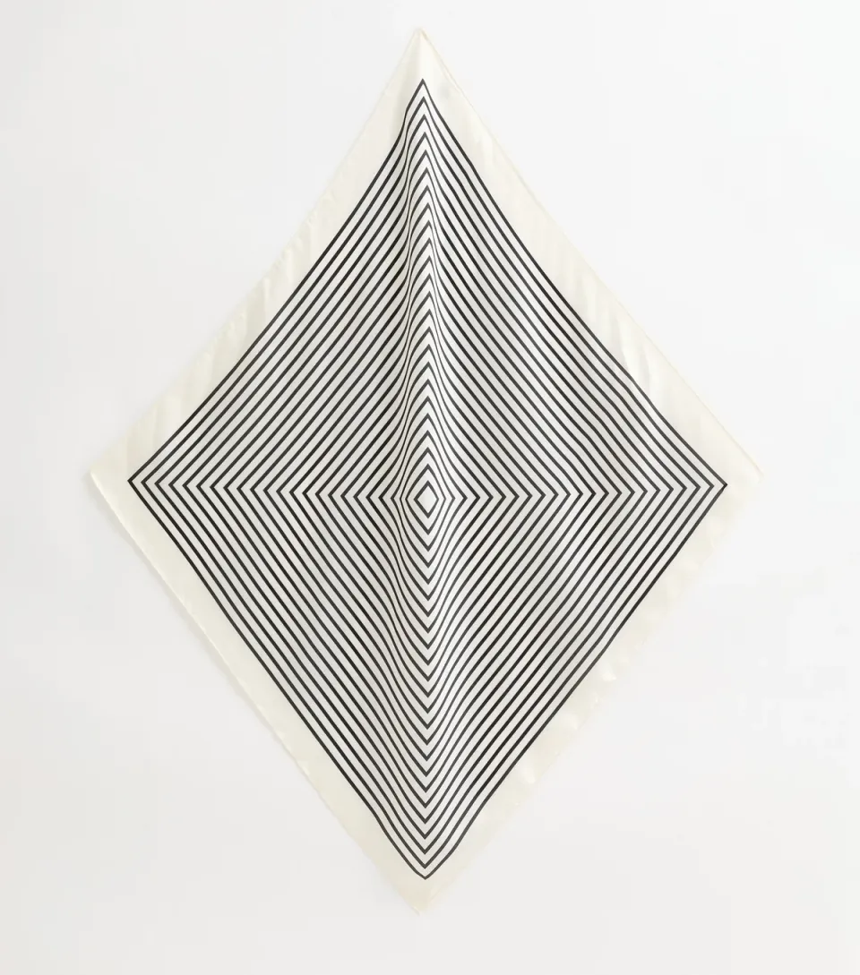 White Geometric Striped Headscarf