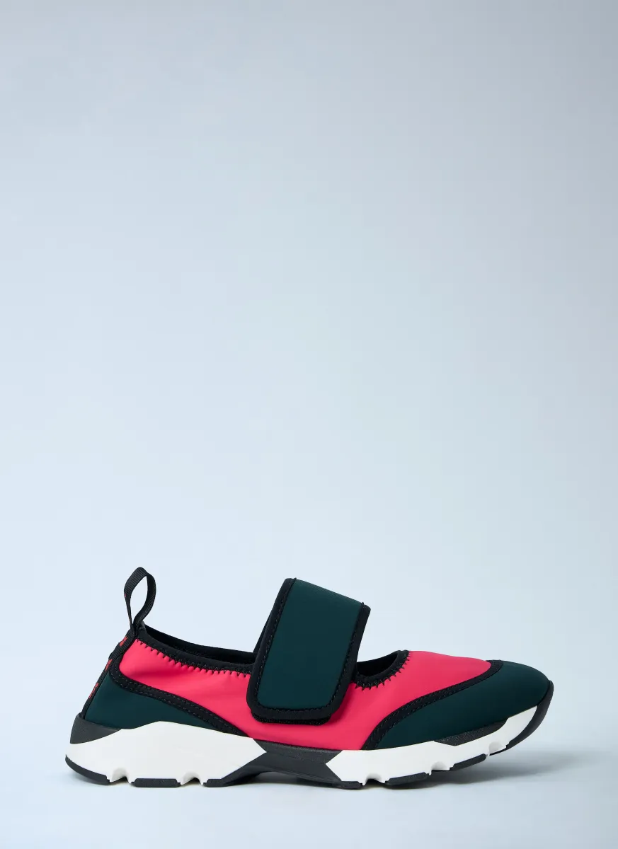 Low-Top Sneakers