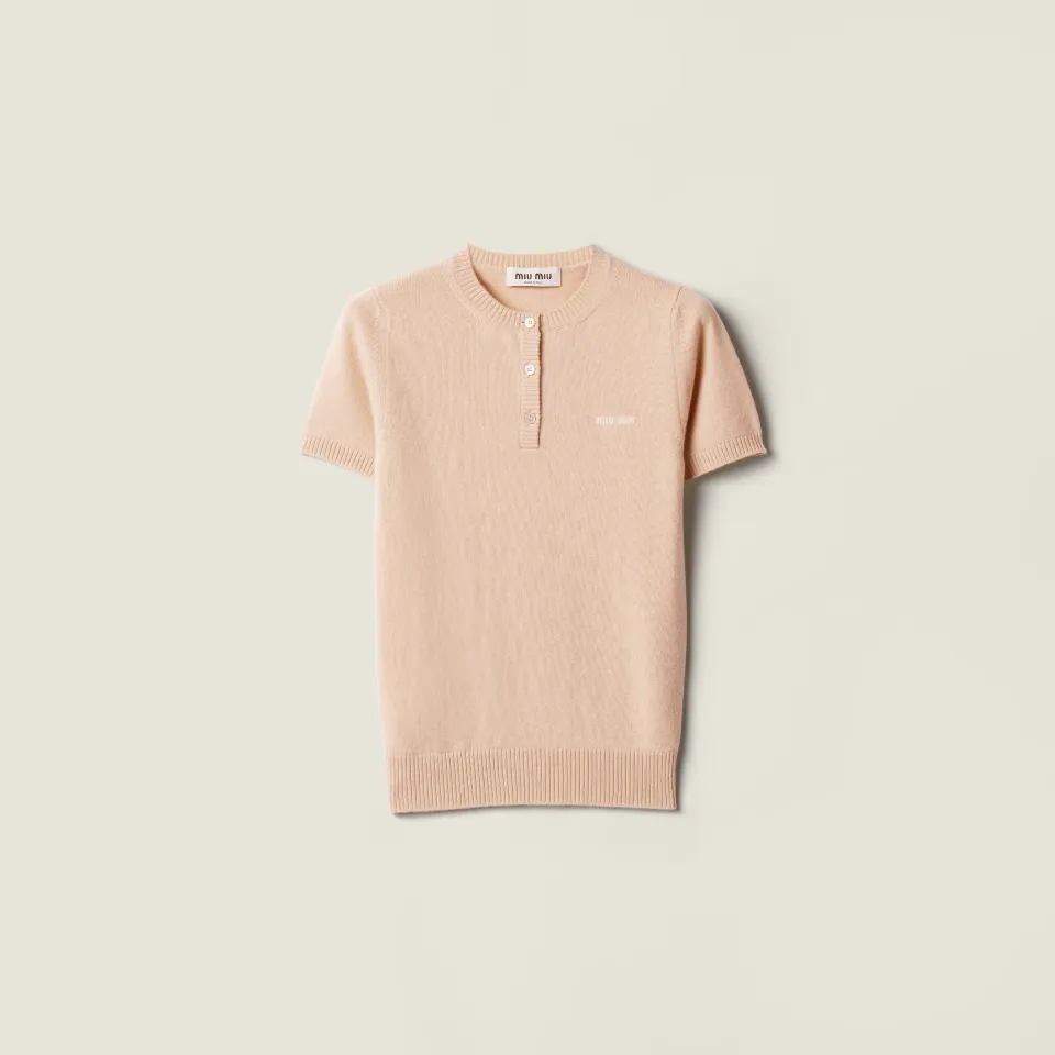 Cashmere sweater