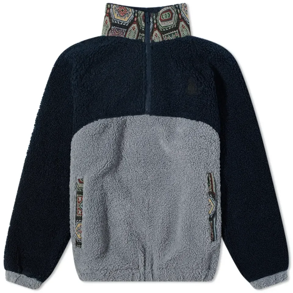 Clottee Contrast Collar Fleece