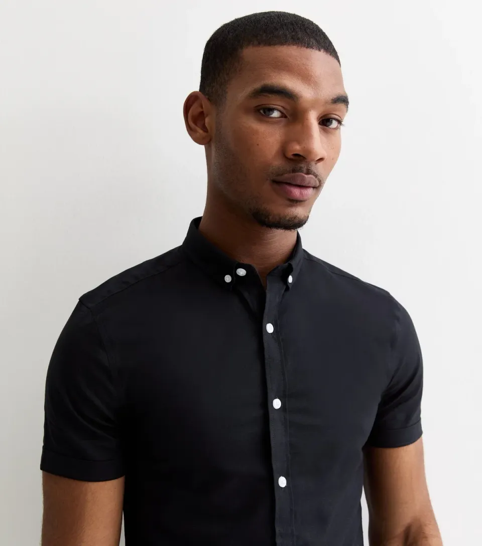 Men's Black Short Sleeve Muscle Fit Oxford Shirt