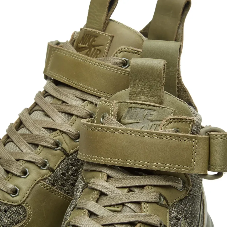 W Lunar Force 1 Flyknit Workboot