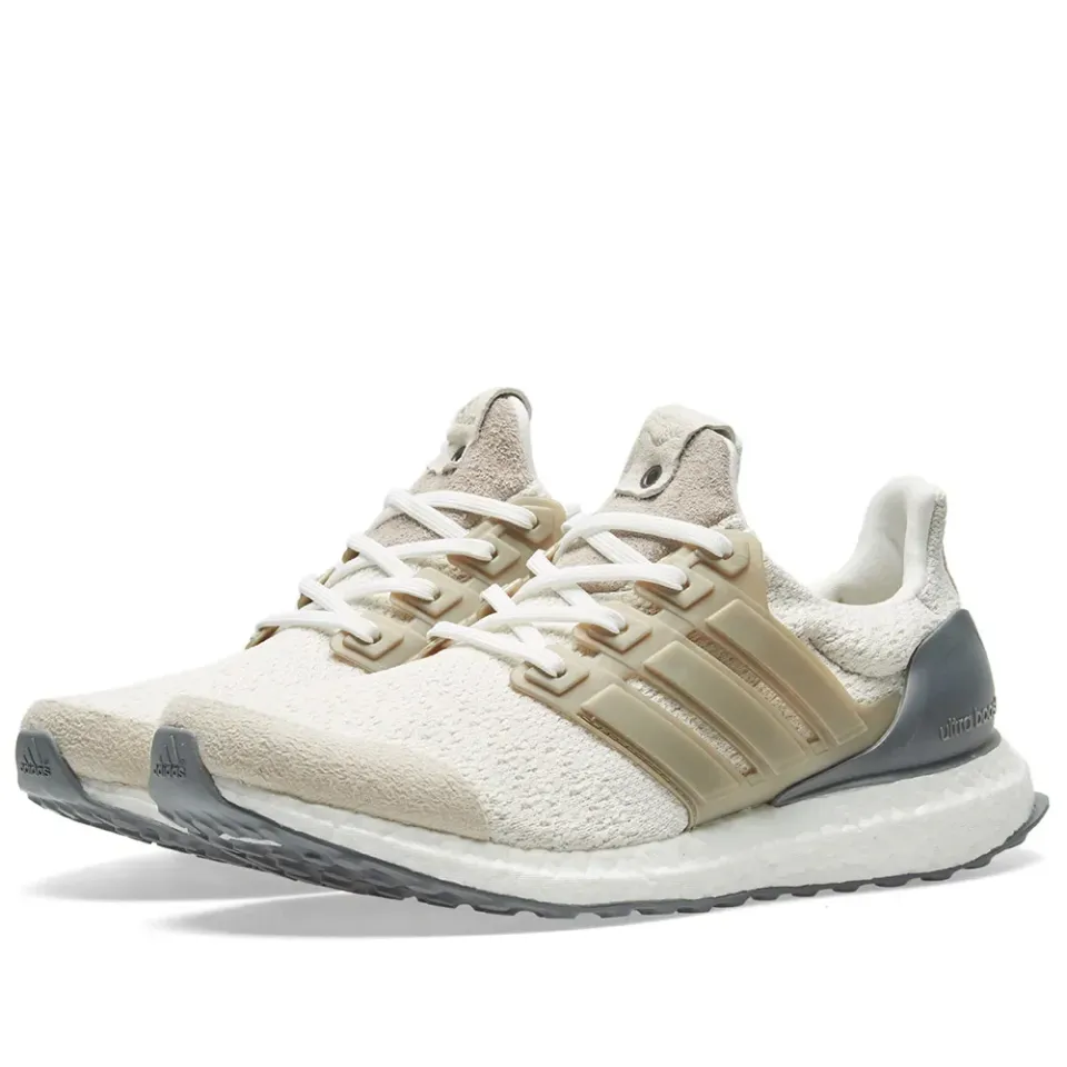 Ultra Boost Lux