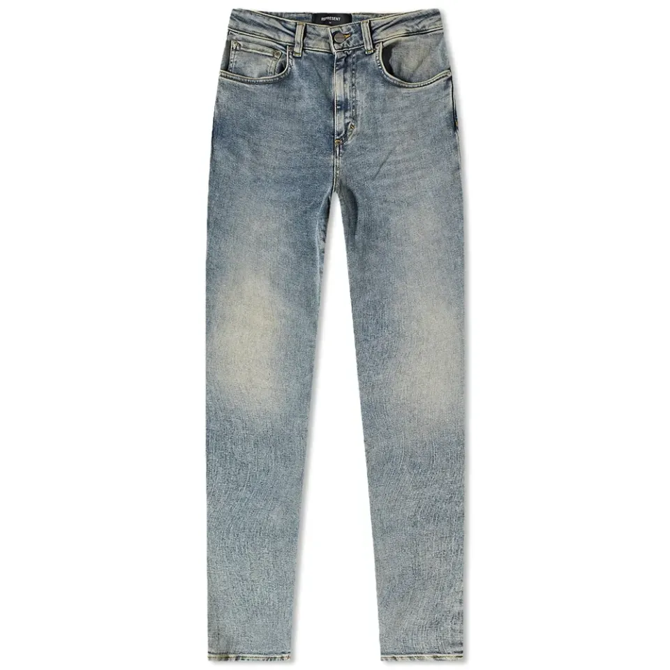 Essential Jeans
