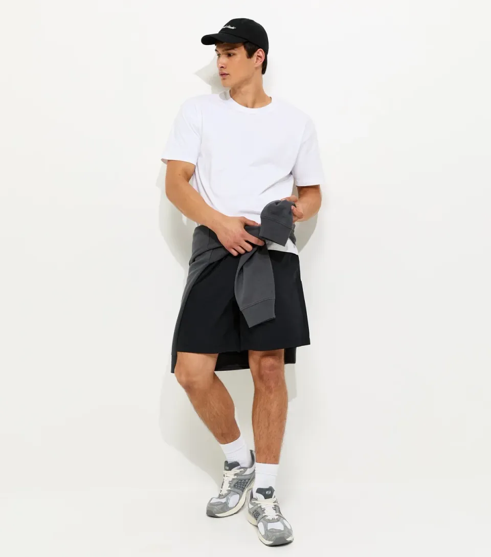 Men's Black Relaxed Pull On Shorts